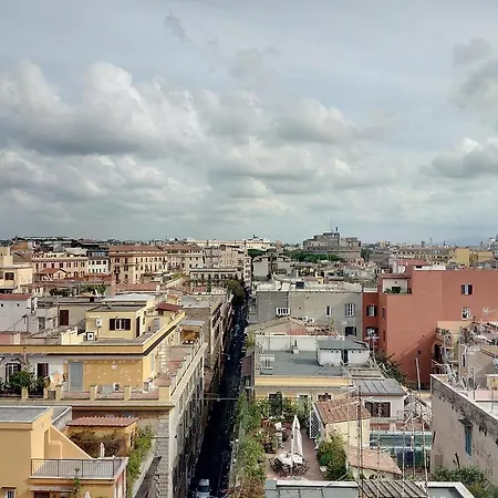 Apartment Borgo Pio Penthouse